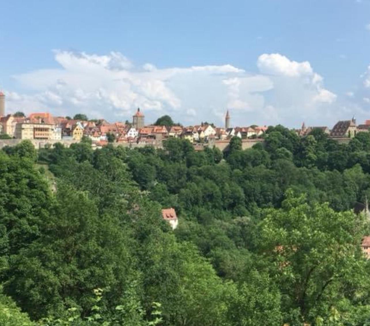 Ferienhaus Kobolzeller Schloesschen A.D.Weinsteige Rothenburg ob der Tauber Zewnętrze zdjęcie
